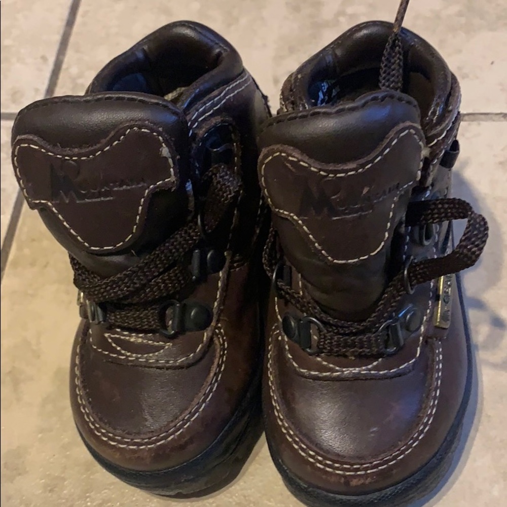 Mountain Gear Kids Boots